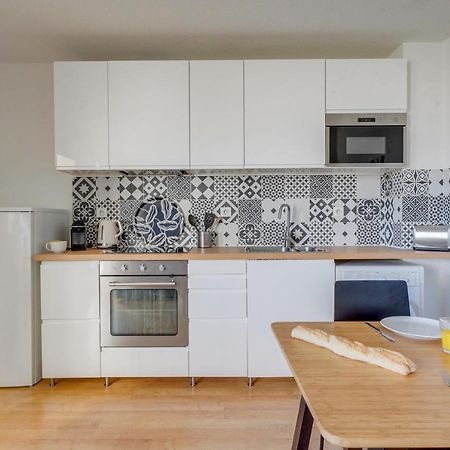 Apt De 30 M2 - 5 Min De Bordeaux - Terrasse - Parking Сенон Екстериор снимка