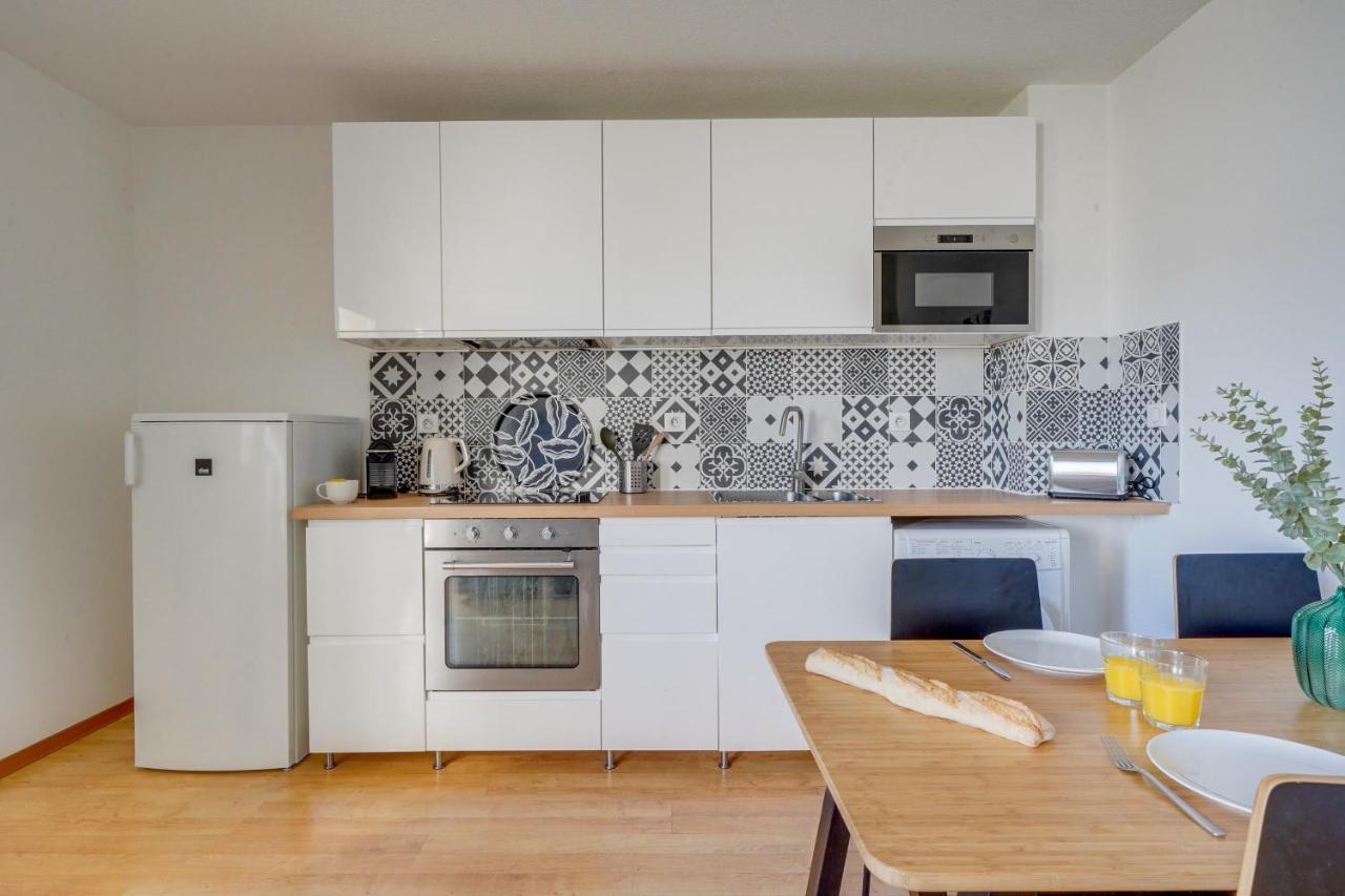 Apt De 30 M2 - 5 Min De Bordeaux - Terrasse - Parking Сенон Екстериор снимка